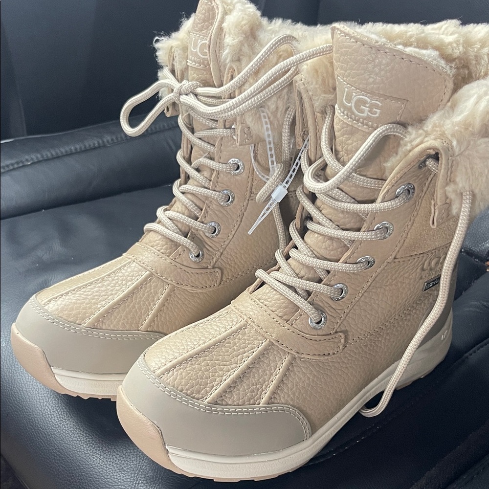 UGG Women's Beige Winter Boots
